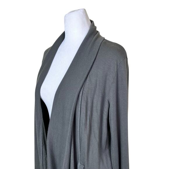 Athleta Sz XS Petite Pranayama Restore Wrap in Grey Buttery Soft Cardigan Yoga - Picture 6 of 16
